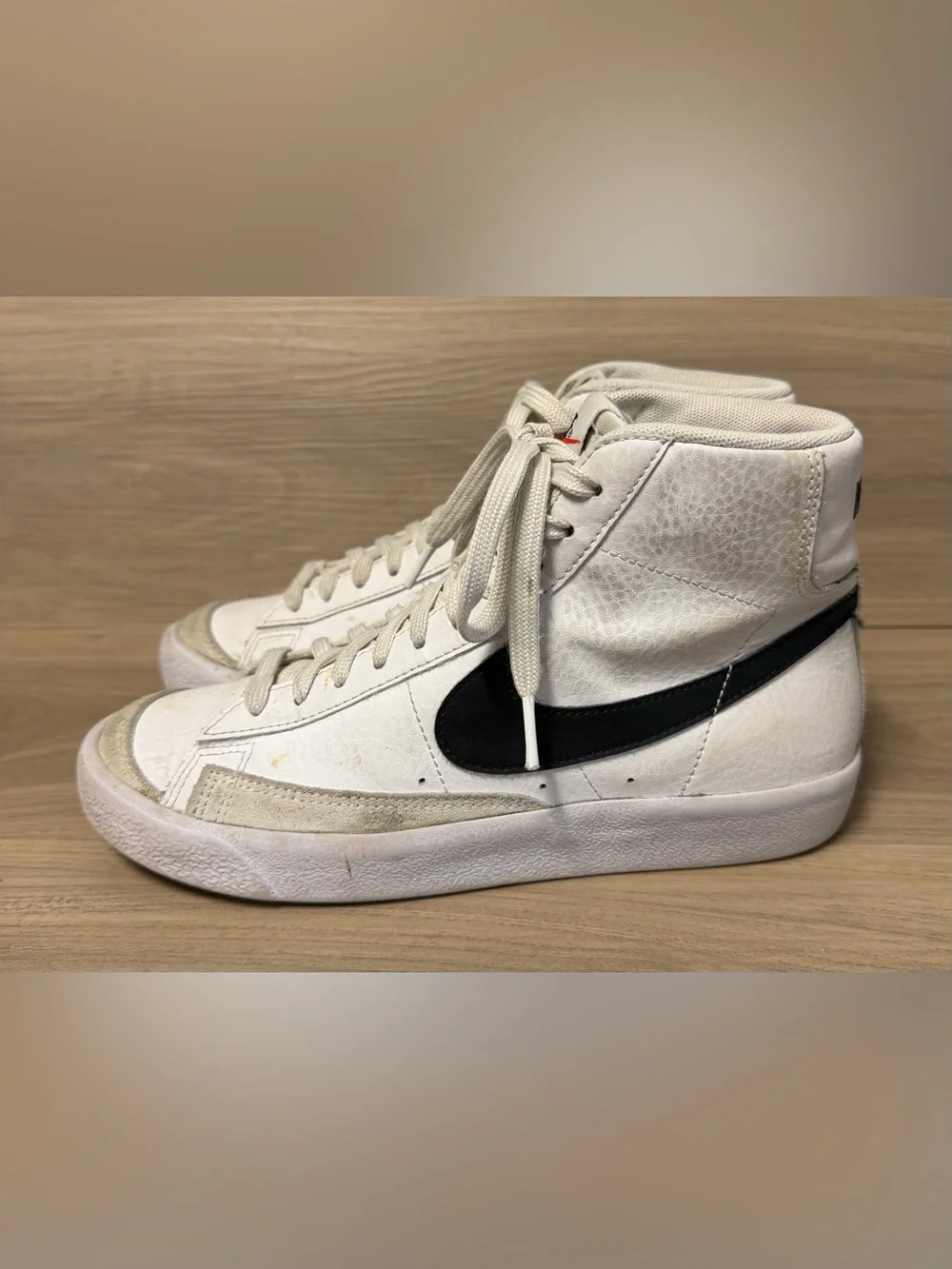 Nike Shoes Kids 5.5Y White Blazer Mid 77 DA4086-100 High Top Suede Trim Classic